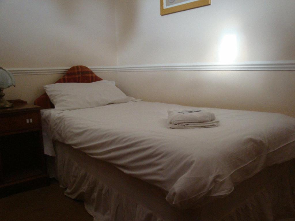 Garden Lodge Hotel 레치워스 객실 사진